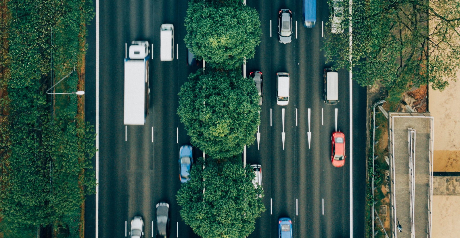 Road traffic seen from above — an illustration for insurance and claims prediction